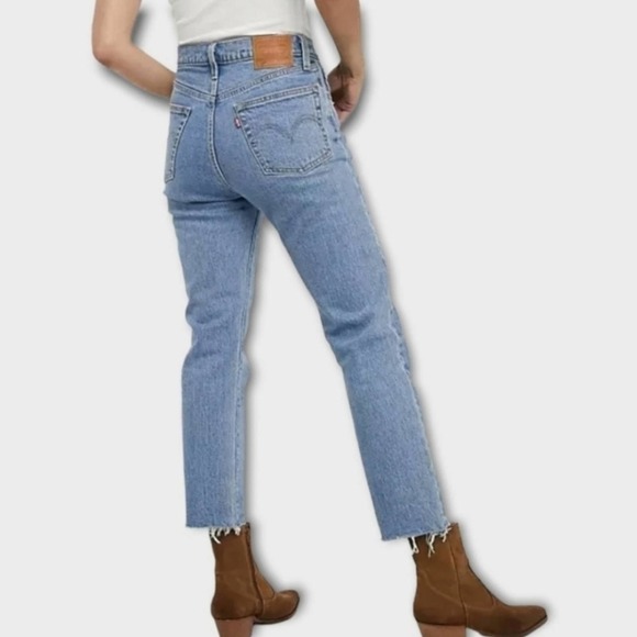 NWT Levis 501 Cropped Straight Leg High Rise Button Distressed Frayed Hem SZ 27 - Picture 5 of 13